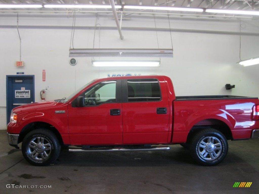 2008 F150 XLT SuperCrew 4x4 - Bright Red / Medium/Dark Flint photo #11