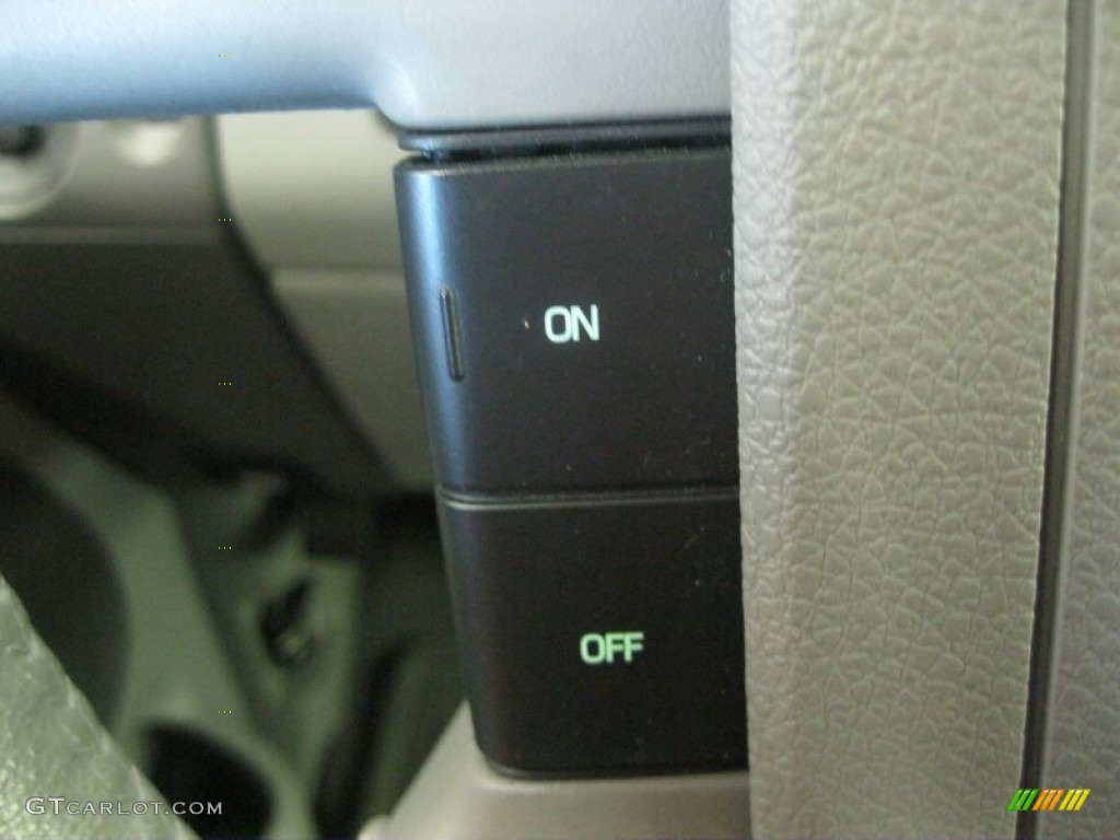 2008 F150 XLT SuperCrew 4x4 - Bright Red / Medium/Dark Flint photo #23