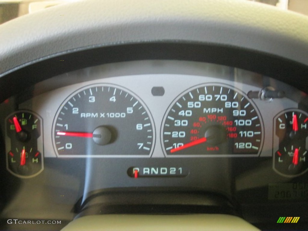 2008 F150 XLT SuperCrew 4x4 - Bright Red / Medium/Dark Flint photo #24