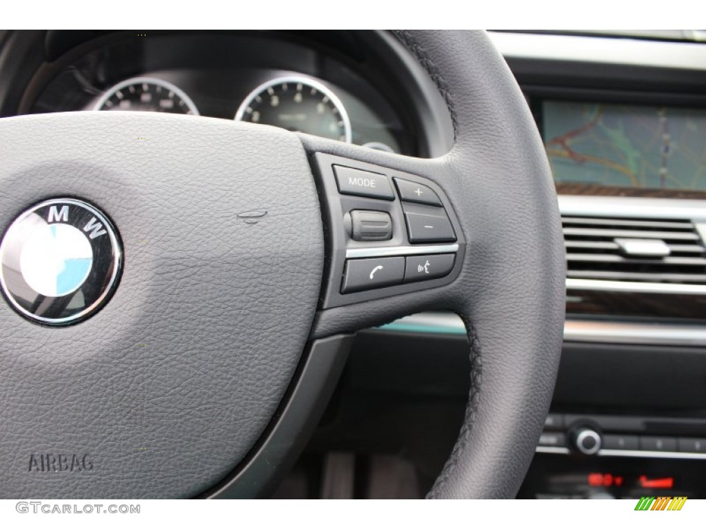 2011 BMW 5 Series 535i Gran Turismo Controls Photo #53023322