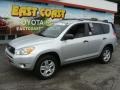 Classic Silver Metallic - RAV4 4WD Photo No. 3