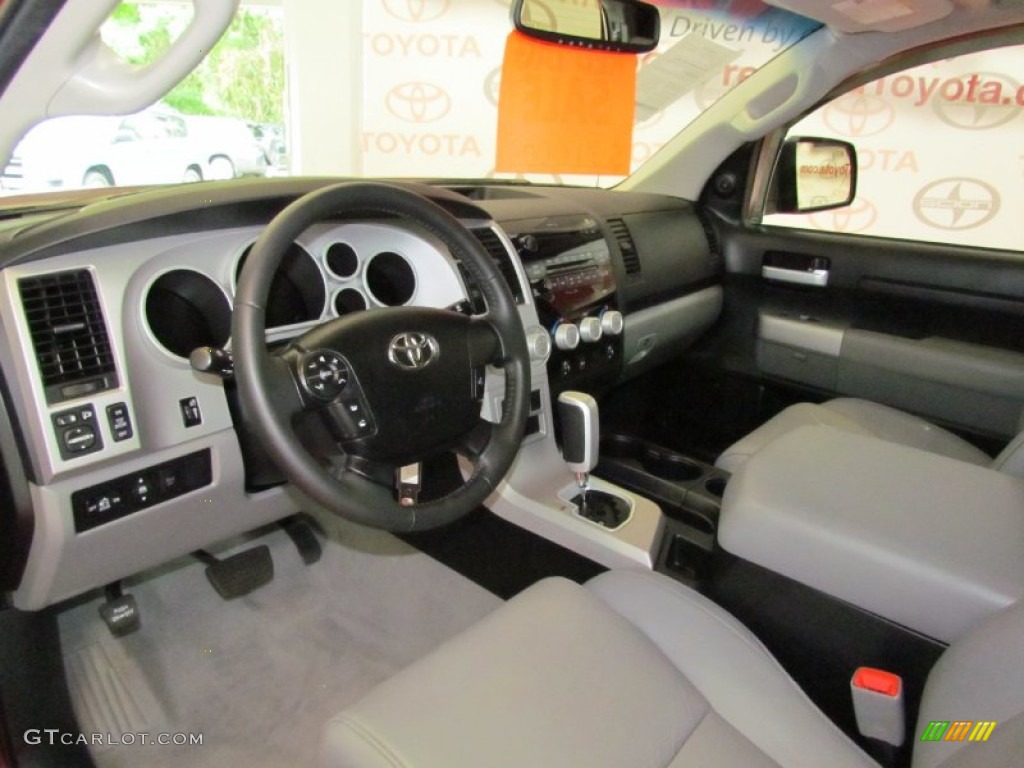 2007 Tundra Limited CrewMax 4x4 - Salsa Red Pearl / Graphite Gray photo #12