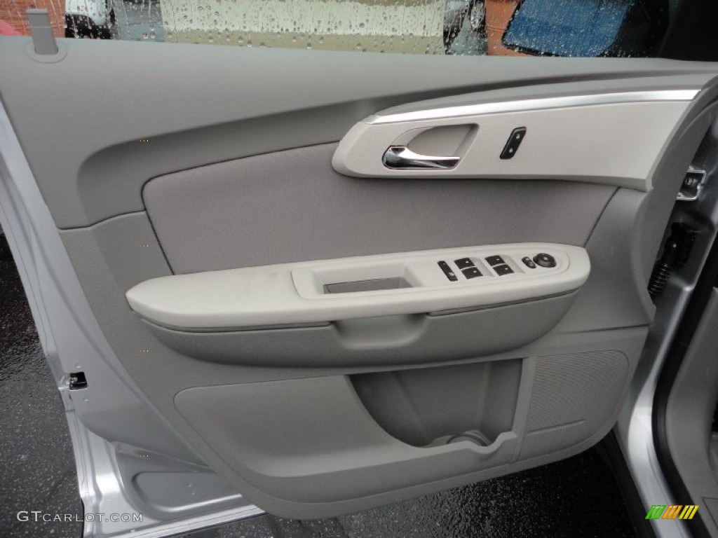 2012 Chevrolet Traverse LS Dark Gray/Light Gray Door Panel Photo #53025938
