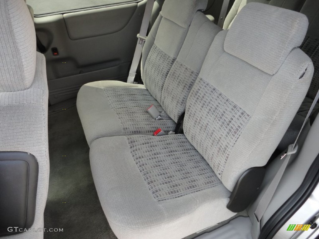 Medium Gray Interior 2003 Chevrolet Venture LS Photo #53028347