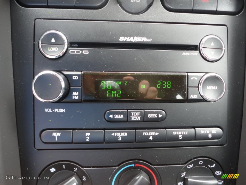 2009 Ford Mustang GT Premium Coupe Controls Photo #53031545