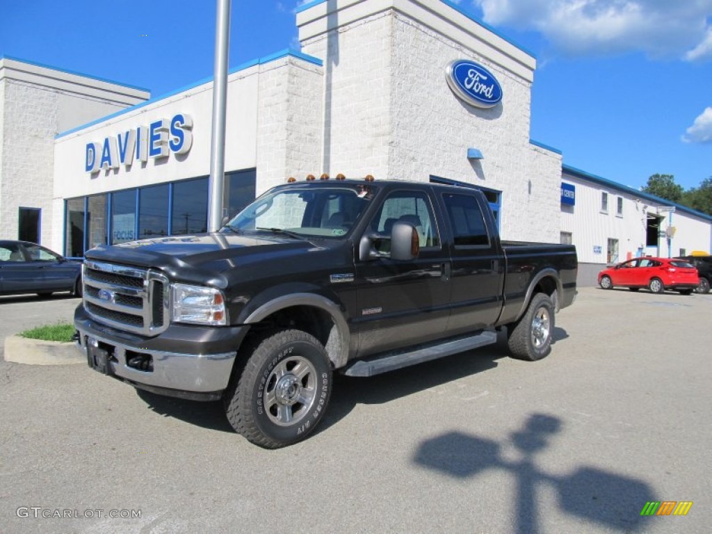 2006 F250 Super Duty Lariat Crew Cab 4x4 - Dark Stone Metallic / Medium Flint photo #1