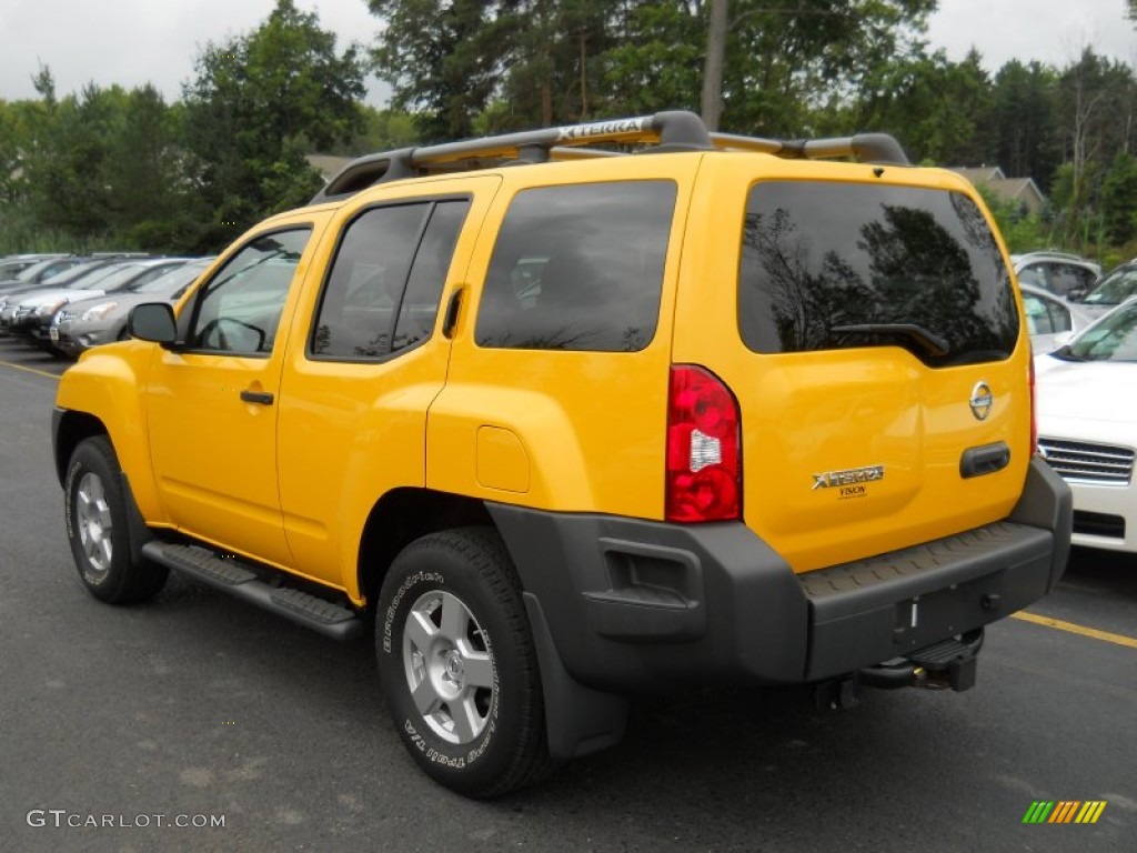 2008 Xterra S 4x4 - Solar Yellow / Steel/Graphite photo #13