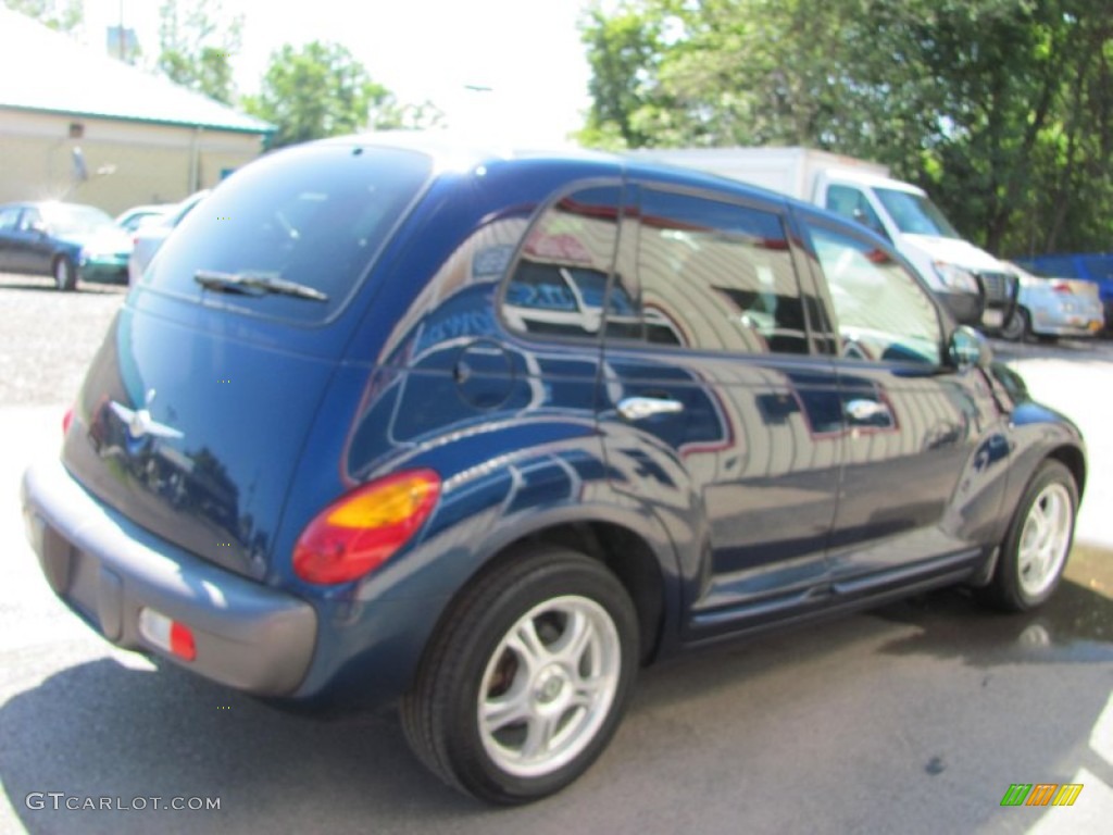 2002 PT Cruiser Limited - Patriot Blue Pearlcoat / Taupe photo #16