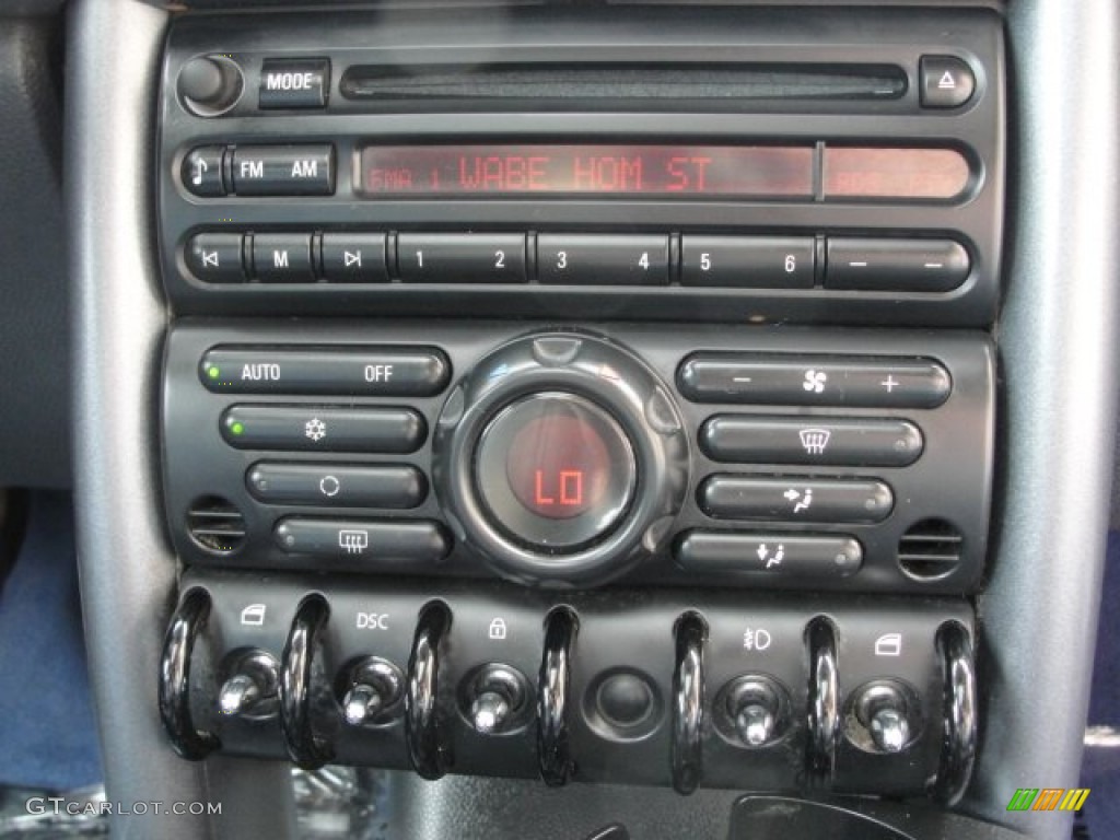 2004 Mini Cooper S Hardtop Controls Photo #53033093