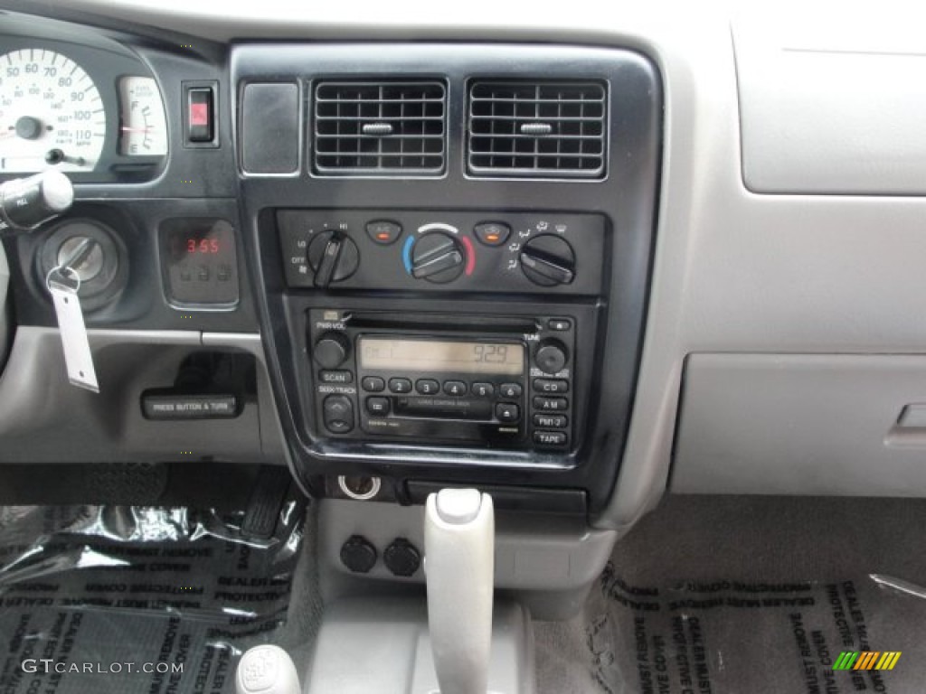2004 Tacoma V6 TRD Double Cab 4x4 - Lunar Mist Metallic / Charcoal photo #12