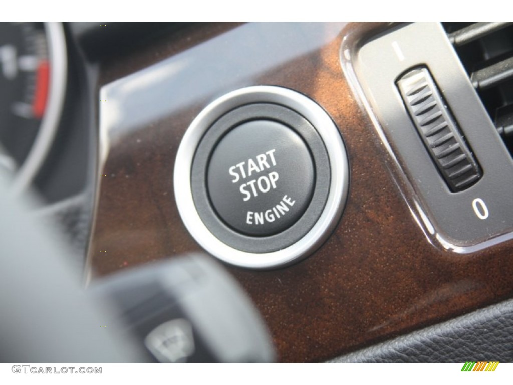 2011 3 Series 328i Sedan - Blue Water Metallic / Black Dakota Leather photo #18