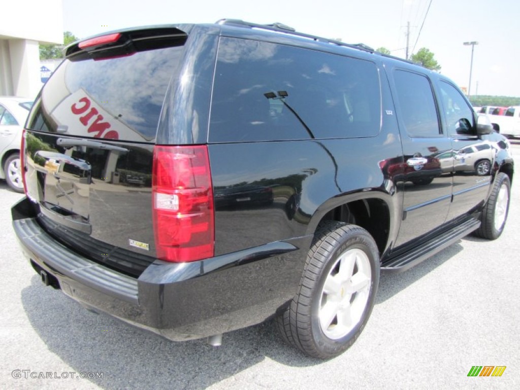 2008 Suburban 1500 LTZ - Black / Ebony photo #7