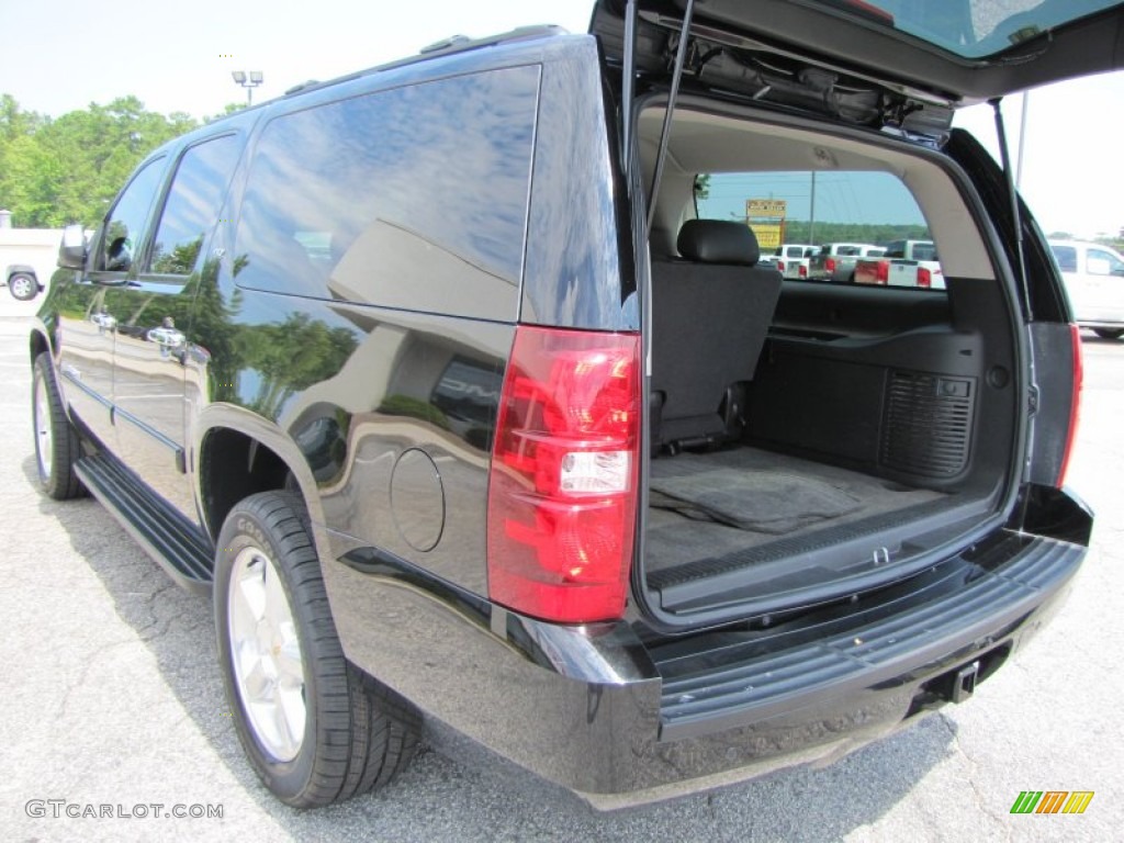 2008 Suburban 1500 LTZ - Black / Ebony photo #16