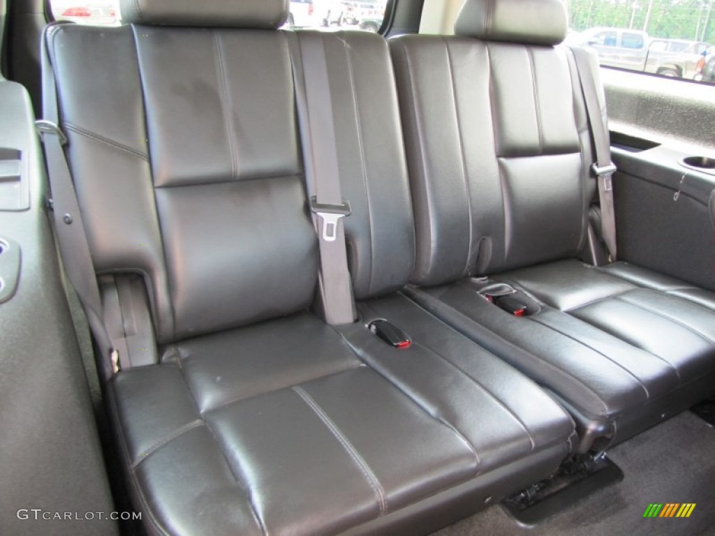 2008 Suburban 1500 LTZ - Black / Ebony photo #18