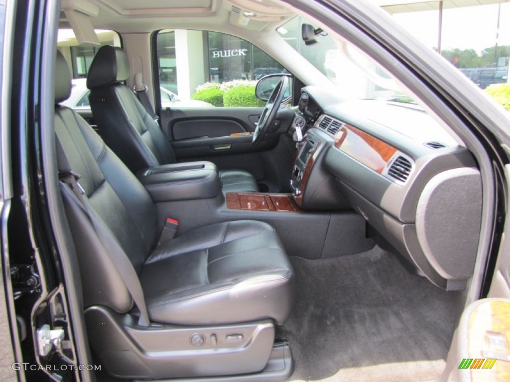 2008 Suburban 1500 LTZ - Black / Ebony photo #20