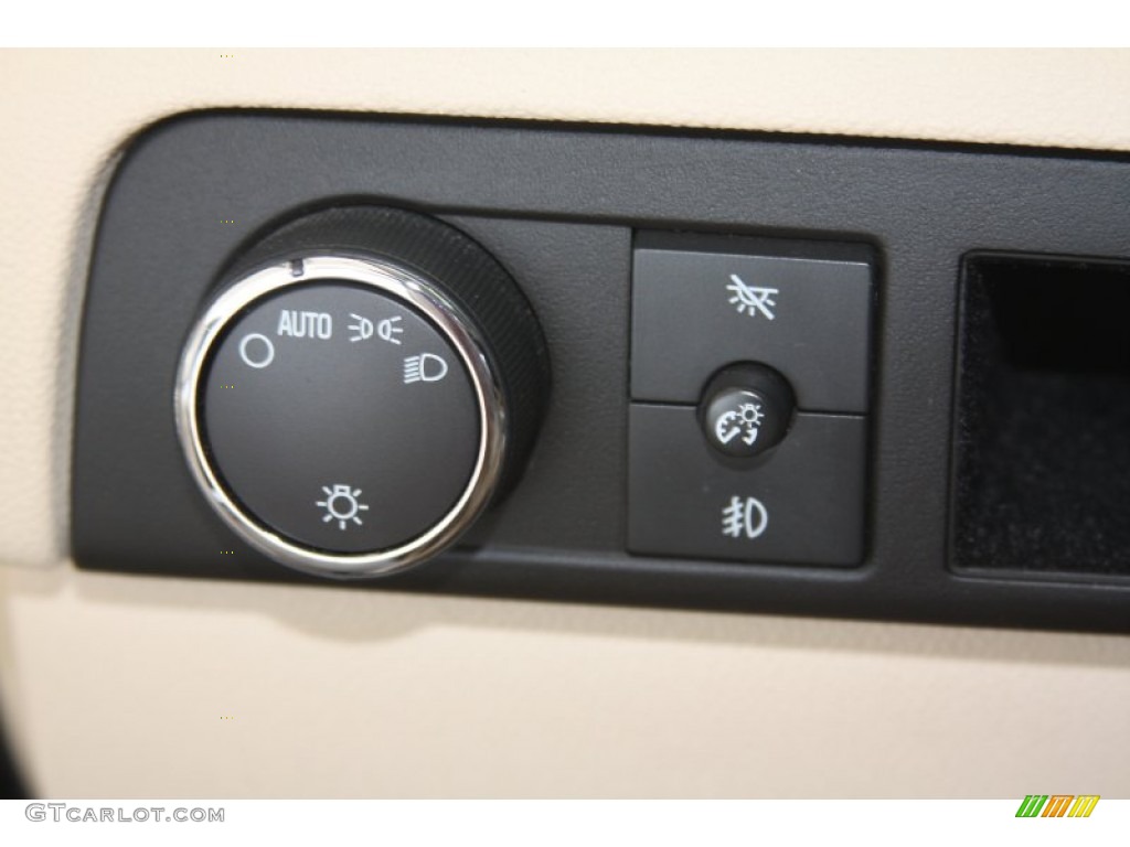 2007 Escalade AWD - Gold Mist / Cocoa/Light Cashmere photo #32