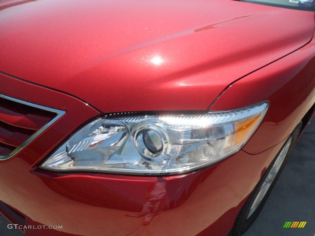 2011 Camry LE - Barcelona Red Metallic / Ash photo #9