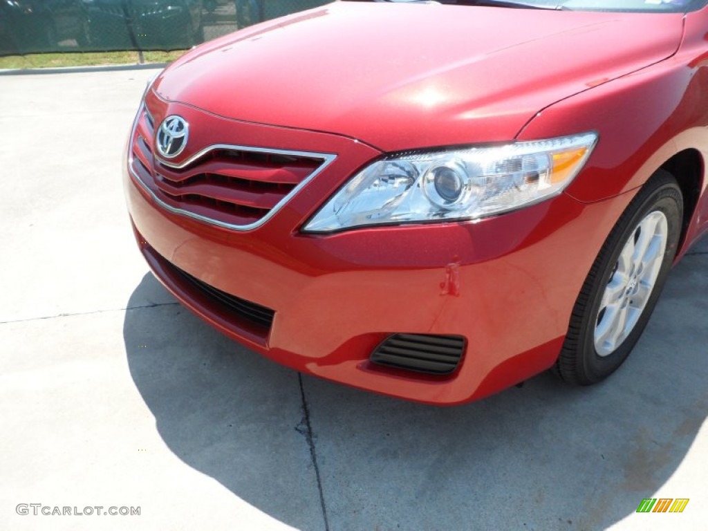 2011 Camry LE - Barcelona Red Metallic / Ash photo #10