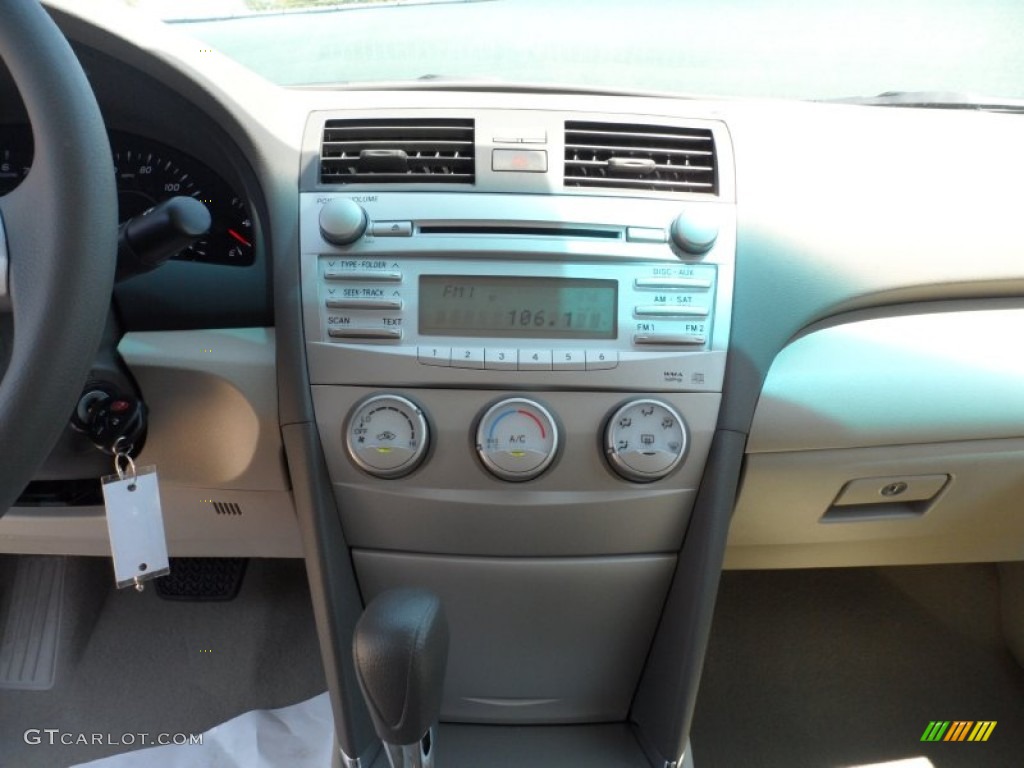 2011 Camry LE - Barcelona Red Metallic / Ash photo #27