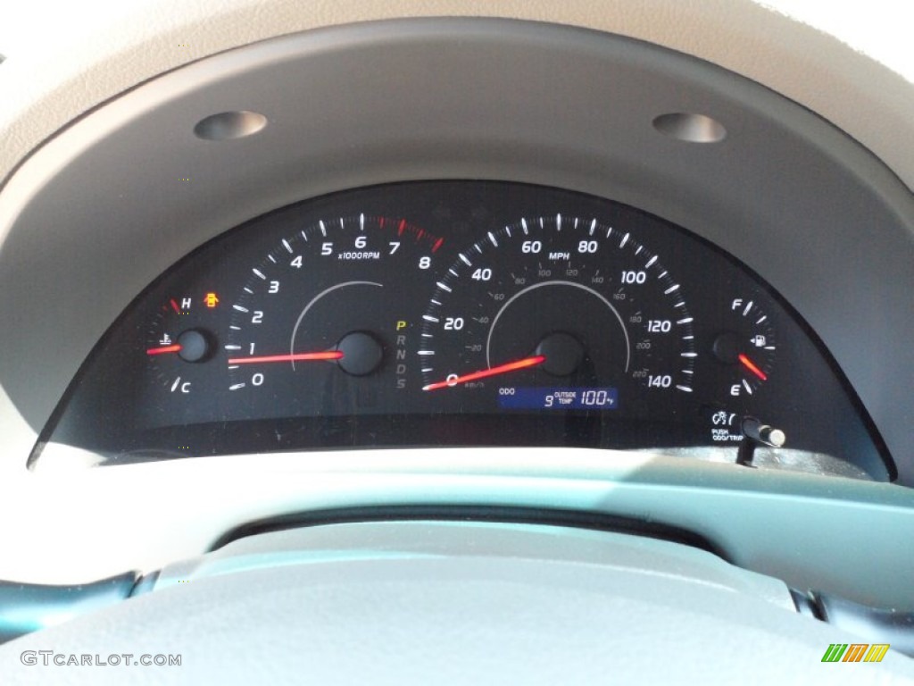 2011 Camry LE - Barcelona Red Metallic / Ash photo #33