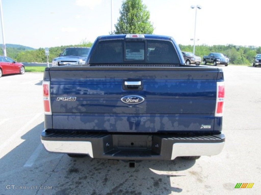 2010 F150 XLT SuperCrew 4x4 - Dark Blue Pearl Metallic / Medium Stone photo #8