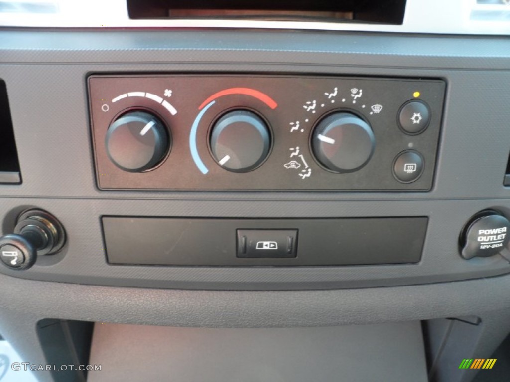 2008 Dodge Ram 1500 Lone Star Edition Quad Cab Controls Photo #53052173