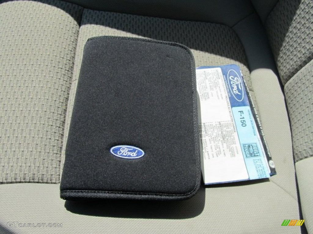 2010 F150 XLT SuperCrew 4x4 - Dark Blue Pearl Metallic / Medium Stone photo #22