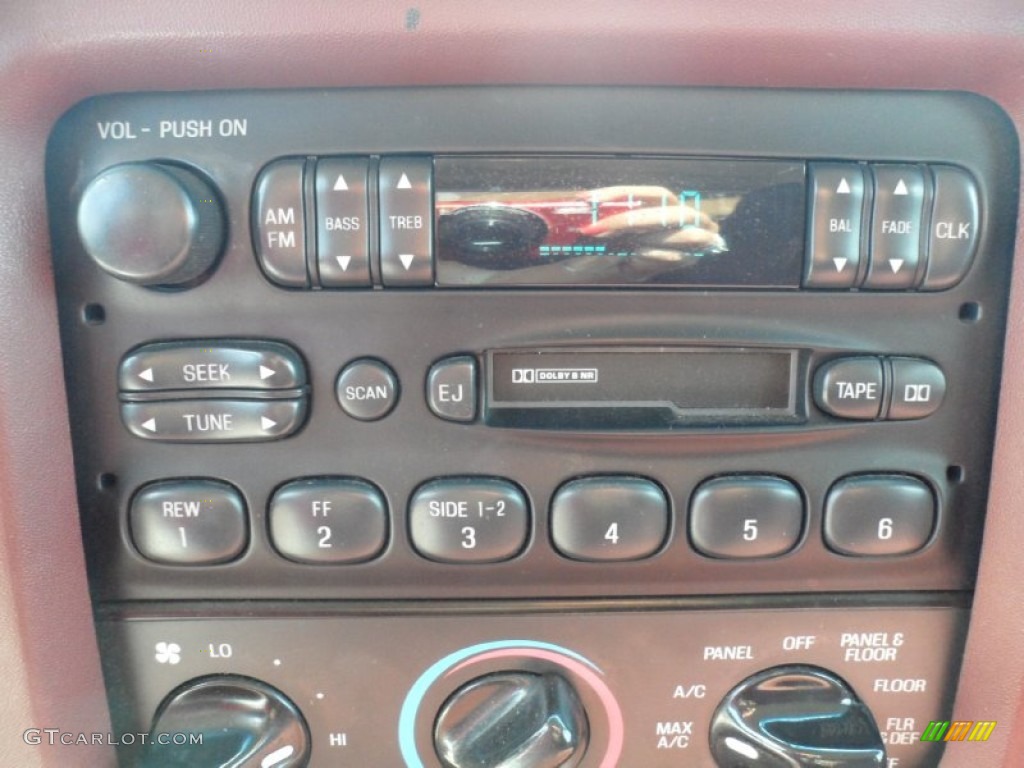 1997 Ford F150 XLT Extended Cab Audio System Photos