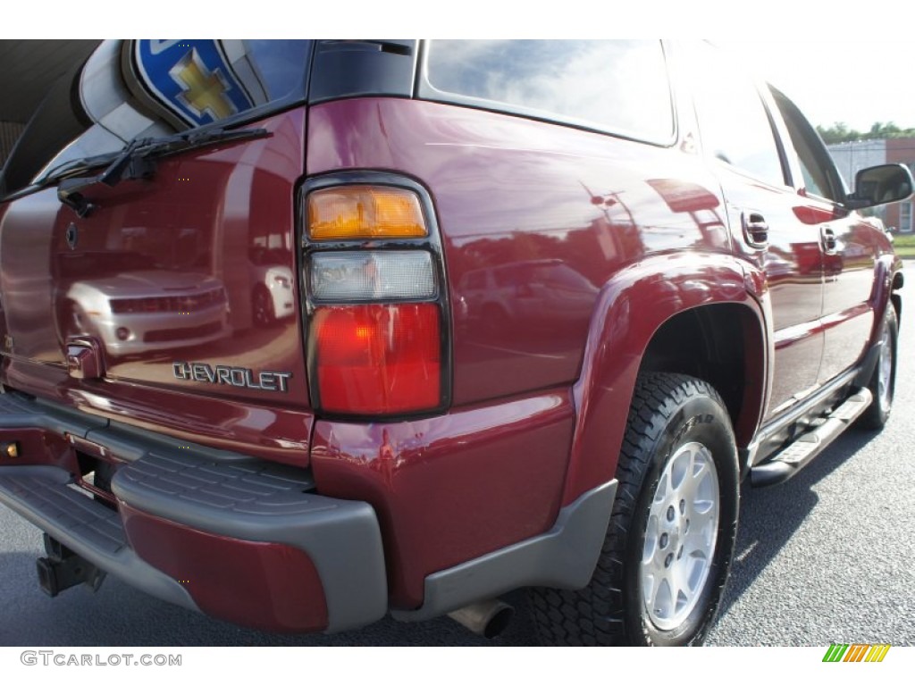 2004 Tahoe Z71 4x4 - Sport Red Metallic / Tan/Neutral photo #9