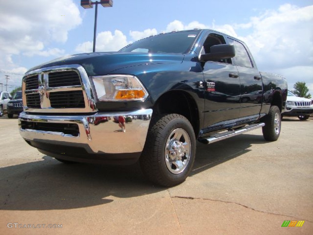 2011 Ram 2500 HD ST Crew Cab 4x4 - Hunter Green Pearl / Dark Slate/Medium Graystone photo #7