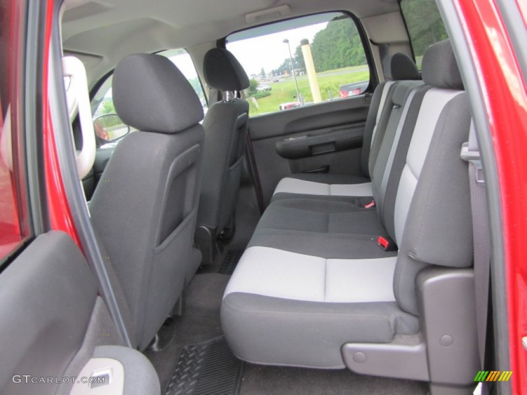 2009 Silverado 1500 LS Crew Cab - Victory Red / Dark Titanium photo #11