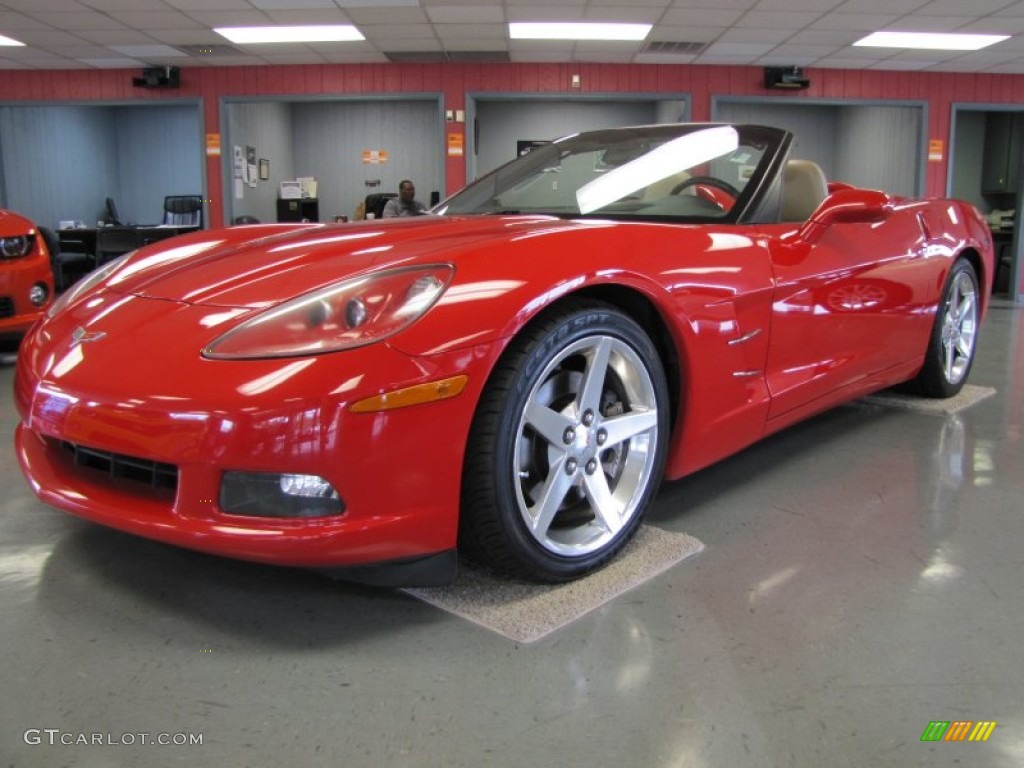 Victory Red 2005 Chevrolet Corvette Convertible Exterior Photo #53056664