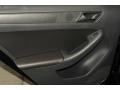 Black - Jetta SE Sedan Photo No. 17