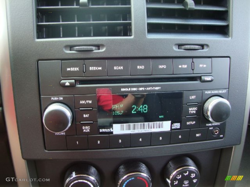 2012 Jeep Liberty Sport Audio System Photo #53057429