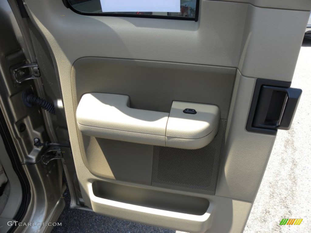 2005 F150 XLT SuperCab - Arizona Beige Metallic / Tan photo #7