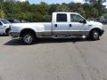 Oxford White - F350 Super Duty Lariat Crew Cab Dually Photo No. 13