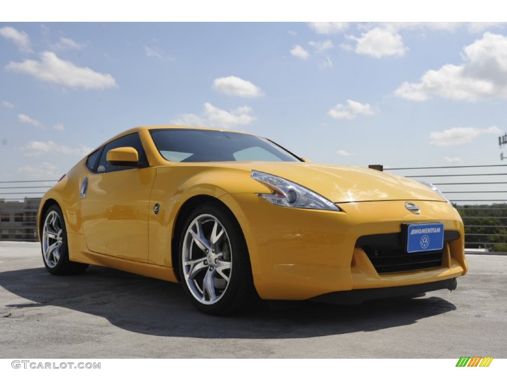 2009 370Z Coupe - Chicane Yellow / Black Leather photo #1