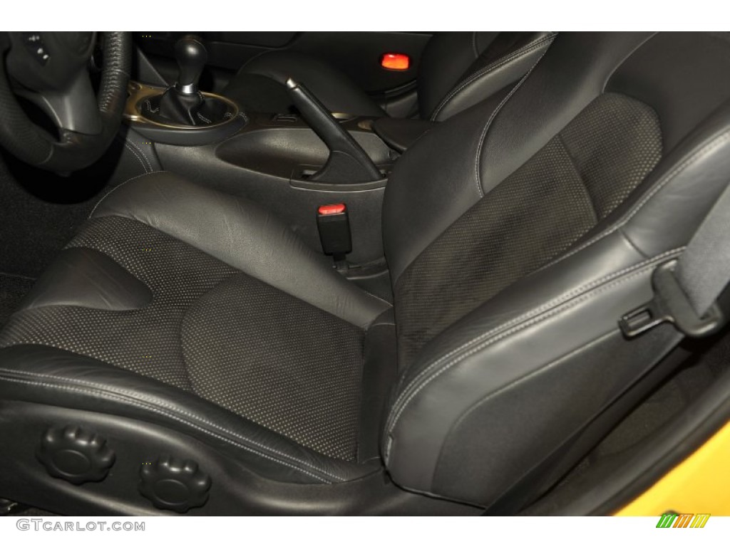 2009 370Z Coupe - Chicane Yellow / Black Leather photo #10