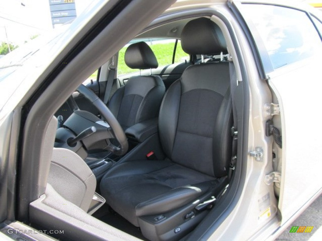 2011 Malibu LT - Gold Mist Metallic / Ebony photo #13