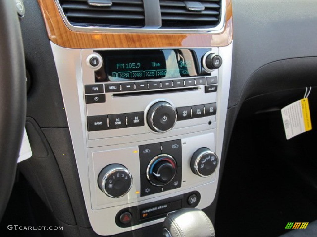 2011 Malibu LT - Gold Mist Metallic / Ebony photo #17