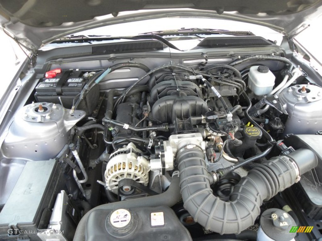 2006 Mustang V6 Premium Coupe - Tungsten Grey Metallic / Light Graphite photo #15
