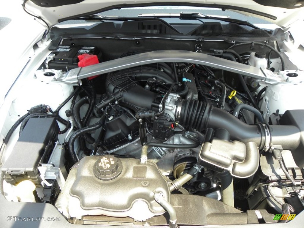 2011 Mustang V6 Convertible - Performance White / Stone photo #16