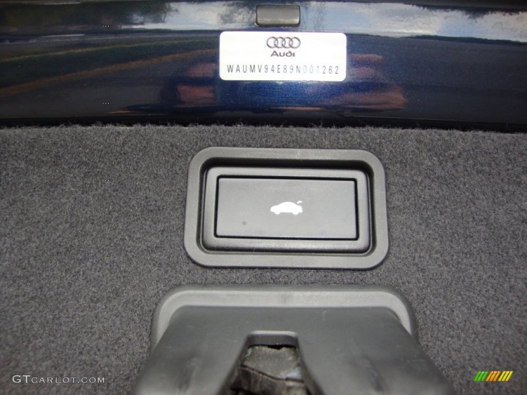2009 A8 L 4.2 quattro - Night Blue Pearl Effect / Amaretto/Black Valcona Leather photo #13