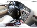 Black Stone - S60 2.5T AWD Photo No. 11
