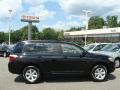 Black - Highlander 4WD Photo No. 1