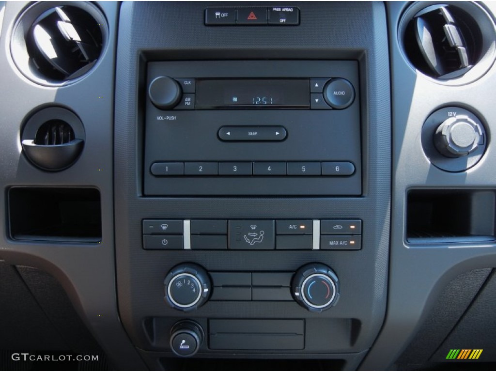 2011 Ford F150 XL Regular Cab Audio System Photo #53065171