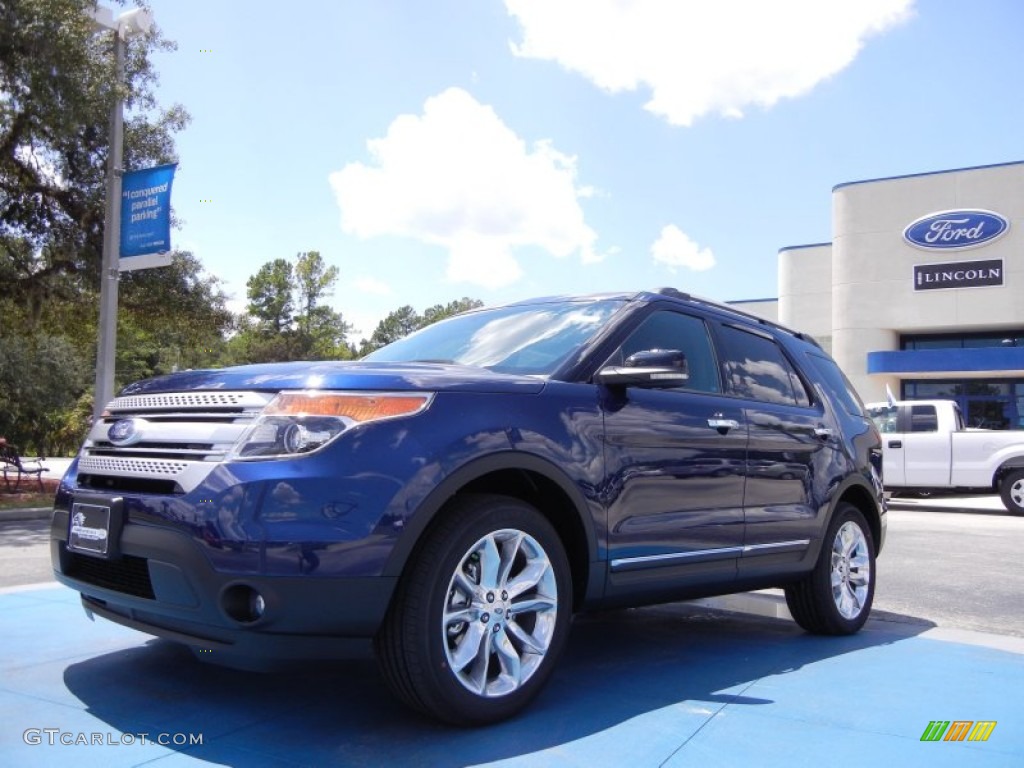 2012 Explorer XLT 4WD - Dark Pearl Blue Metallic / Medium Light Stone photo #1