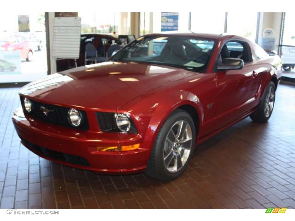 2008 Dark Candy Apple Red Ford Mustang Gt Premium Coupe