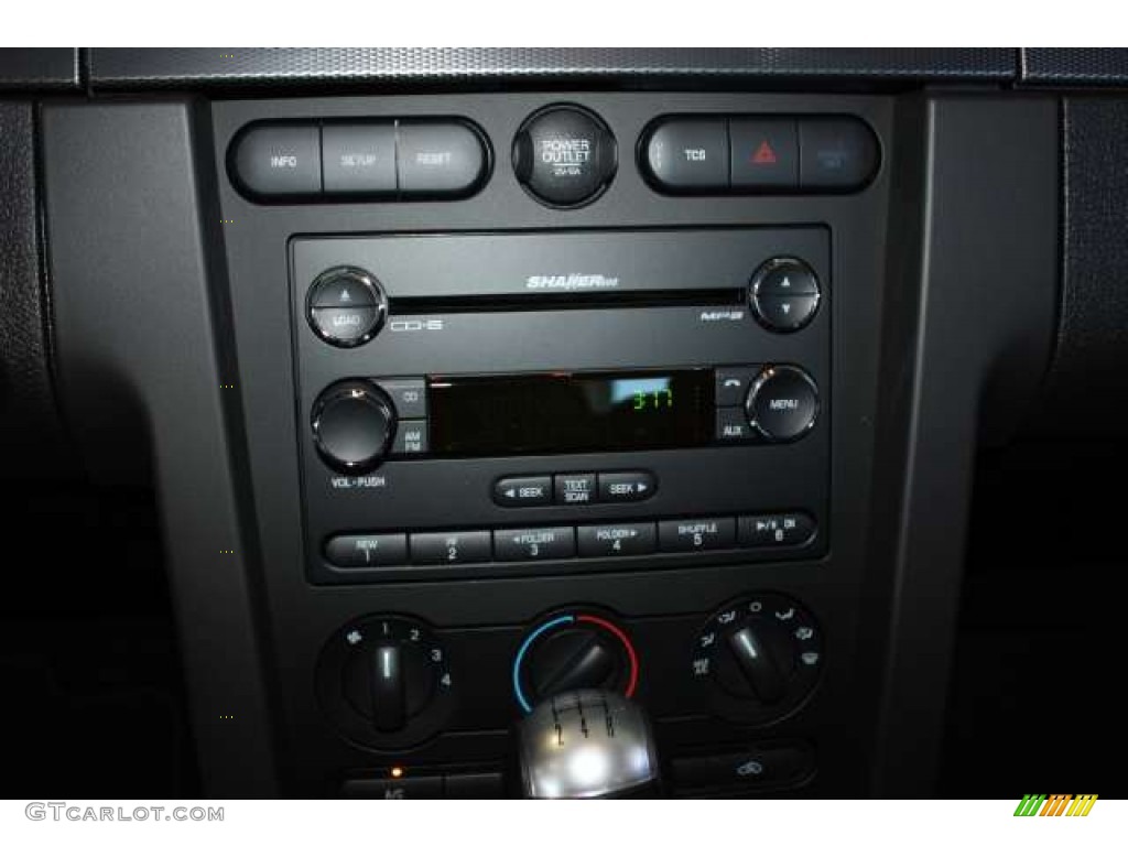 2008 Ford Mustang GT Premium Coupe Audio System Photo #53067718