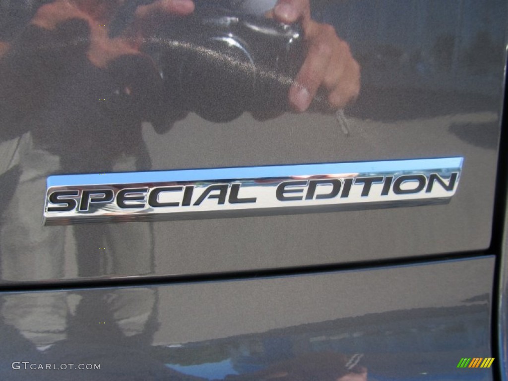 2011 CR-V SE 4WD - Polished Metal Metallic / Black photo #6